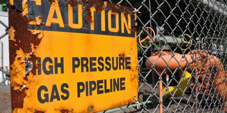 Gas-pipeline-sign
